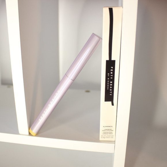 Fenty Beauty Flypencil Longwear Pencil Eyeliner GRILLZ - Picture 2 of 5